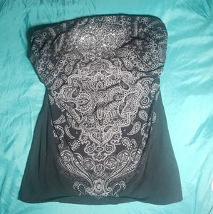 Strapless top